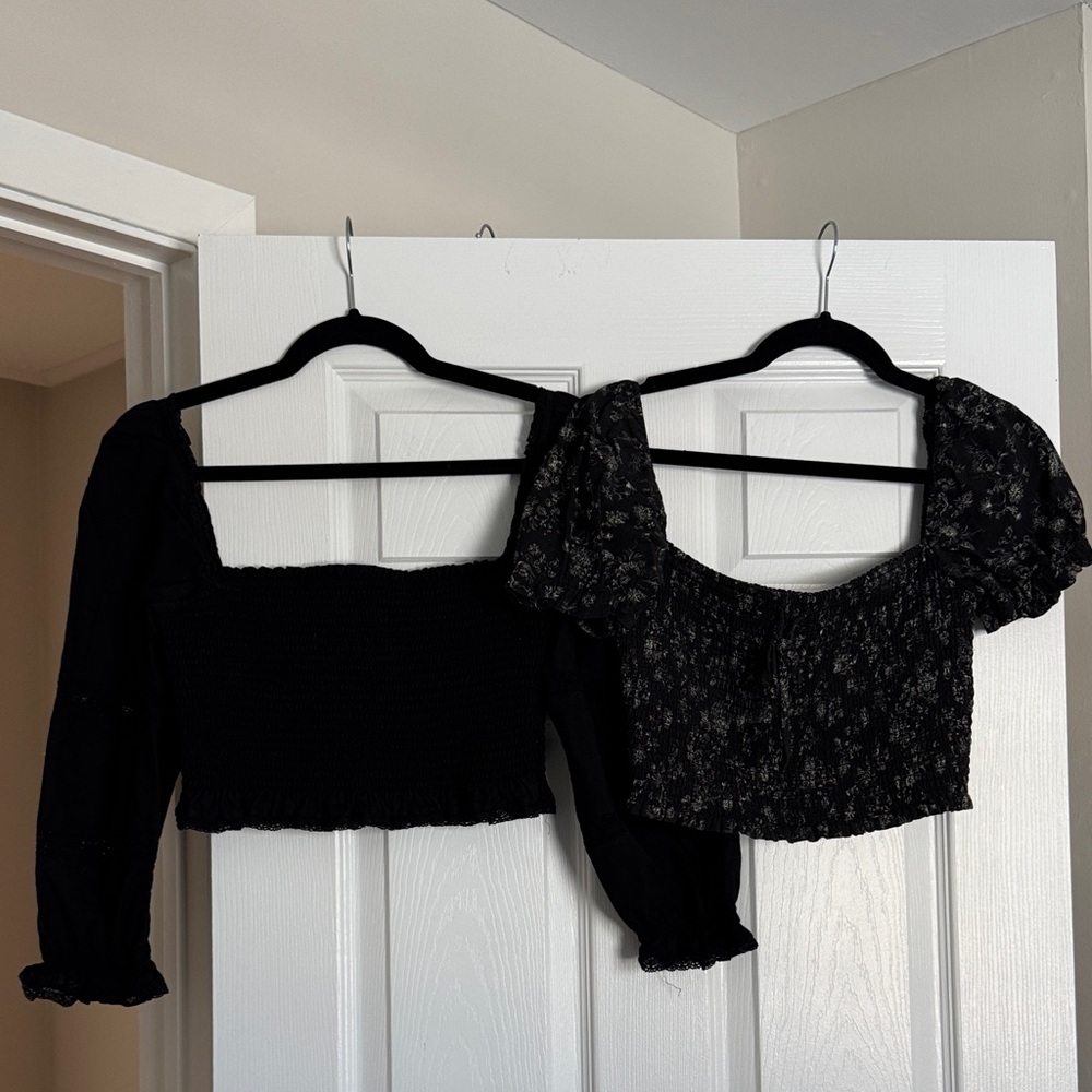 Aritzia Set of 2 Smocked Crop Tops in Black - Size Medium